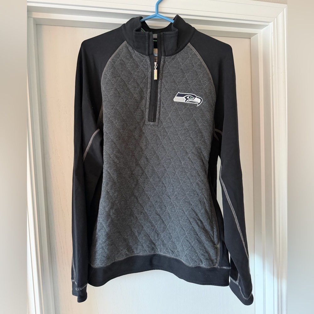 NWT Men’s Tommy Bahama Seattle Seahawks Quarter-Zip in Black and Gray